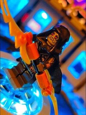Corvus Glaive Minifigure Lego Compatible